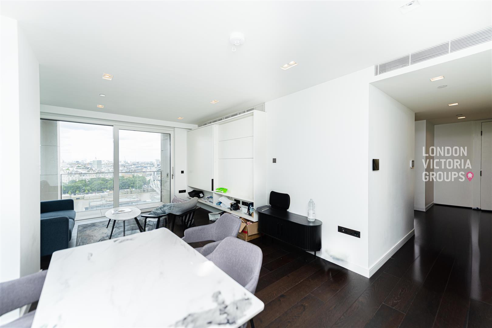 2 bed property in 8 Casson Square, London